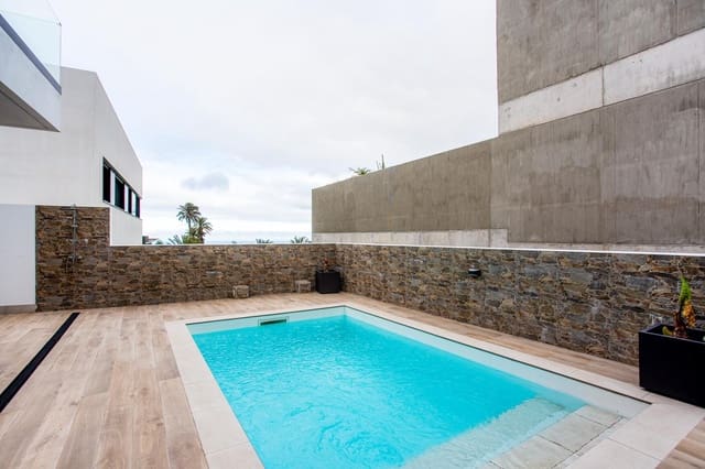 3 slaapkamer Villa te koop in La Montañeta, Telde met zwembad garage - € 1.590.000 (Ref: 9158724)