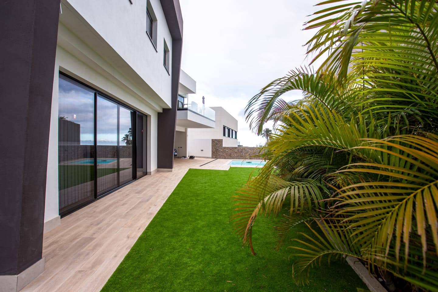 3 slaapkamer Villa te koop in La Montaneta met zwembad garage - € 1.590.000 (Ref: 9158724)