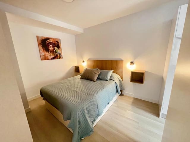 Flat for rent in Arguineguín, Mogán with garage - € 1,200 (Ref: 9177523)