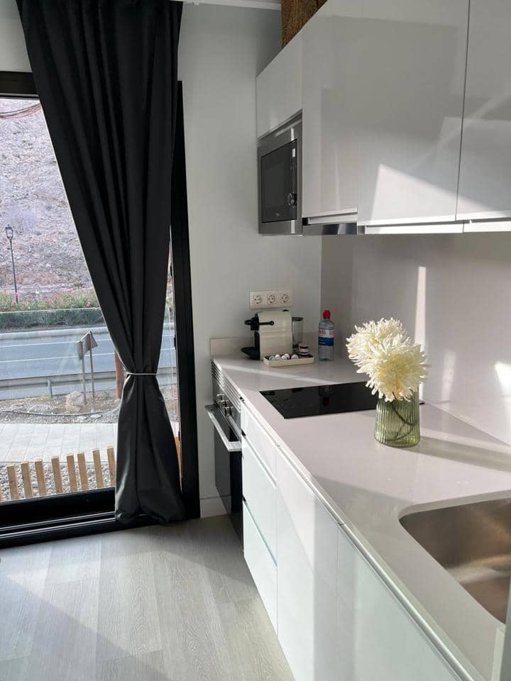 Lägenhet att hyra i Arguineguin med garage - 1 400 € (Ref: 9180171)