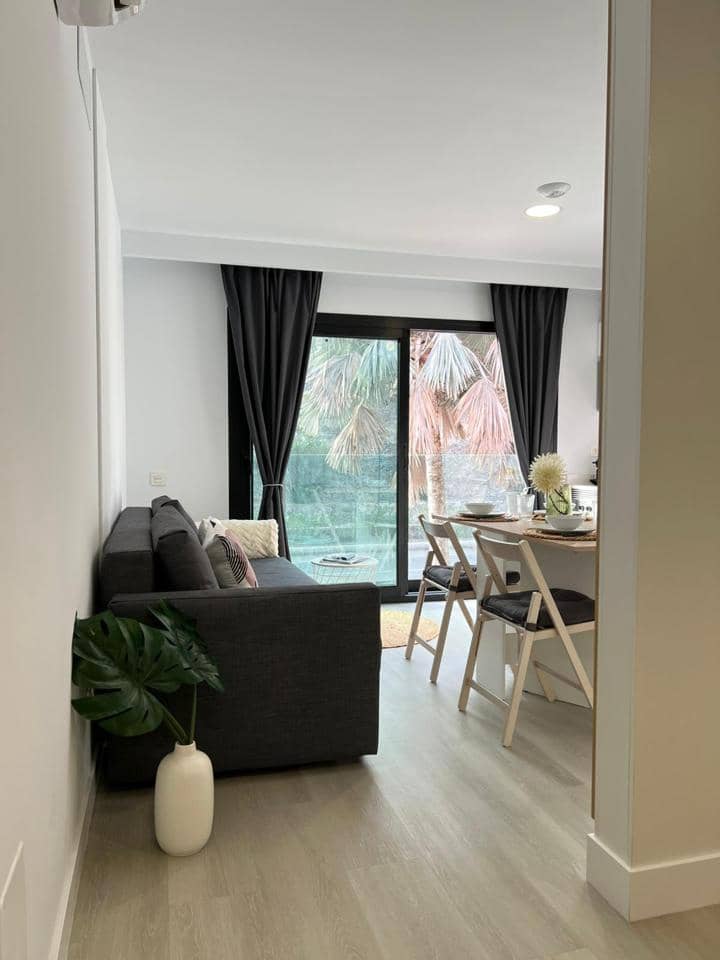 Lägenhet att hyra i Arguineguin med garage - 1 400 € (Ref: 9180171)