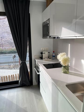 Lägenhet att hyra i Arguineguín, Mogán med garage - 1 400 € (Ref: 9180171)