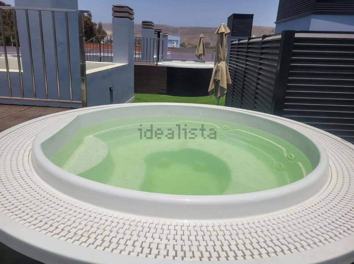 Lägenhet att hyra i Arguineguin med garage - 1 400 € (Ref: 9180171)