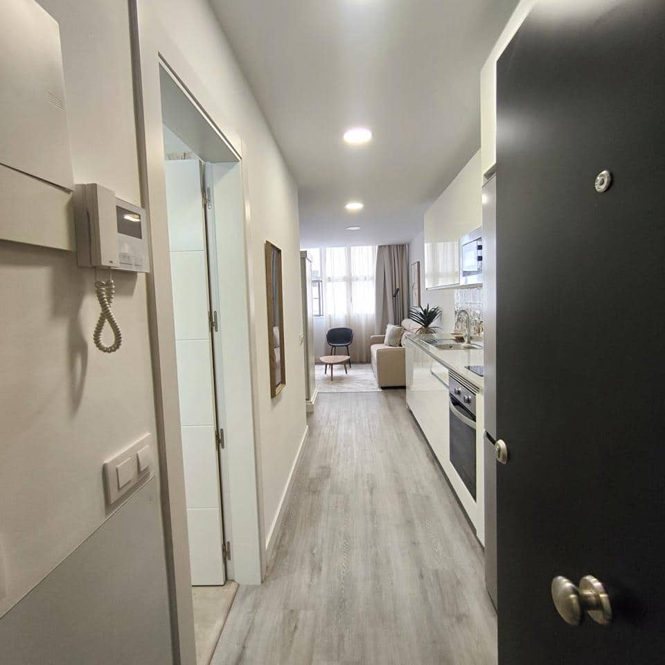 Asunto vuokrattavana paikassa Las Palmas de Gran Canaria - 900 € (Ref: 9184737)