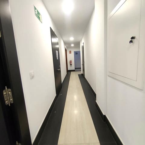 Flat for rent in Santa Catalina - Canteras, Las Palmas de Gran Canaria - € 900 (Ref: 9184737)