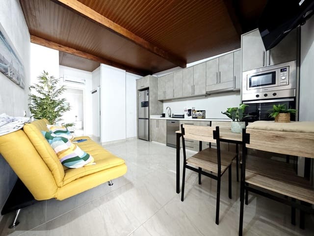 2 slaapkamer Flat te huur in San Fernando, Moya - € 1.200 (Ref: 9191895)