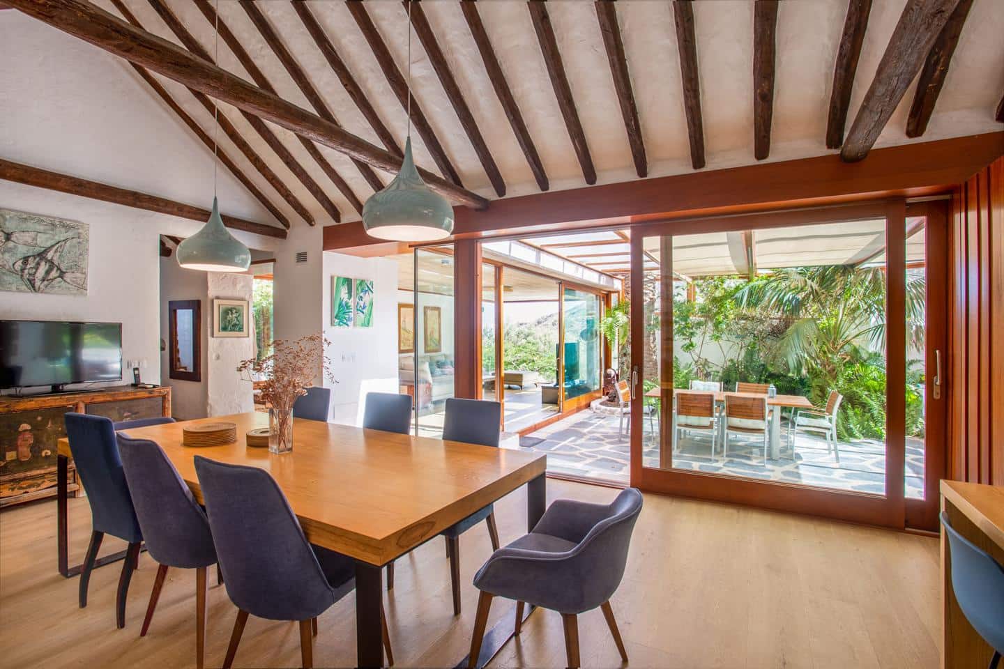 4 soverom Villa til salgs i Telde med svømmebasseng garasje - € 980 000 (Ref: 9205730)