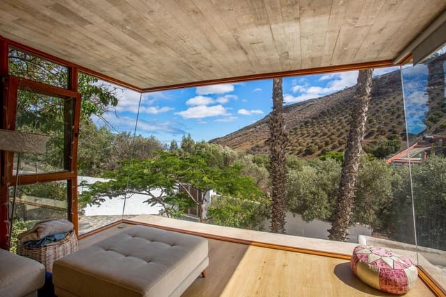 4 slaapkamer Villa te koop in Telde met zwembad garage - € 980.000 (Ref: 9205730)