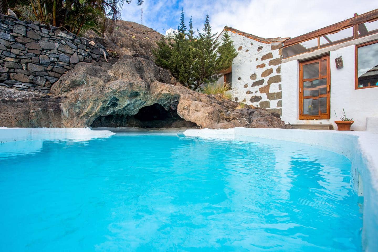 4 soverom Villa til salgs i Telde med svømmebasseng garasje - € 980 000 (Ref: 9205730)