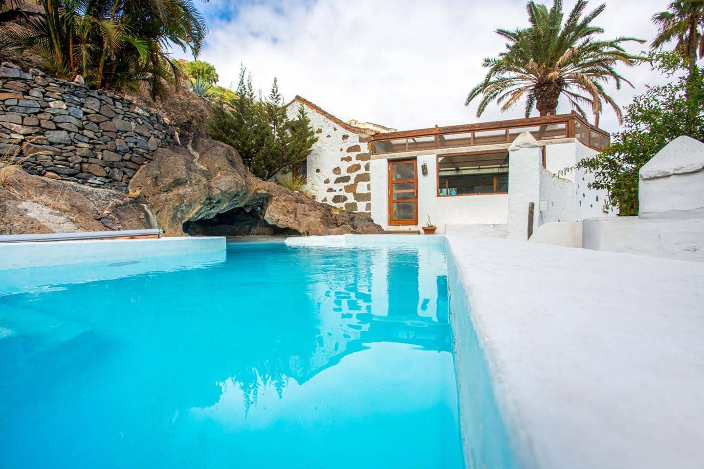 4 soverom Villa til salgs i Telde med svømmebasseng garasje - € 980 000 (Ref: 9205730)