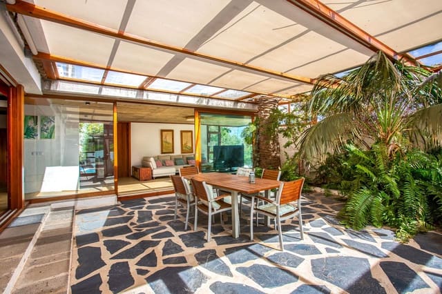 4 slaapkamer Villa te koop in Telde met zwembad garage - € 980.000 (Ref: 9205730)