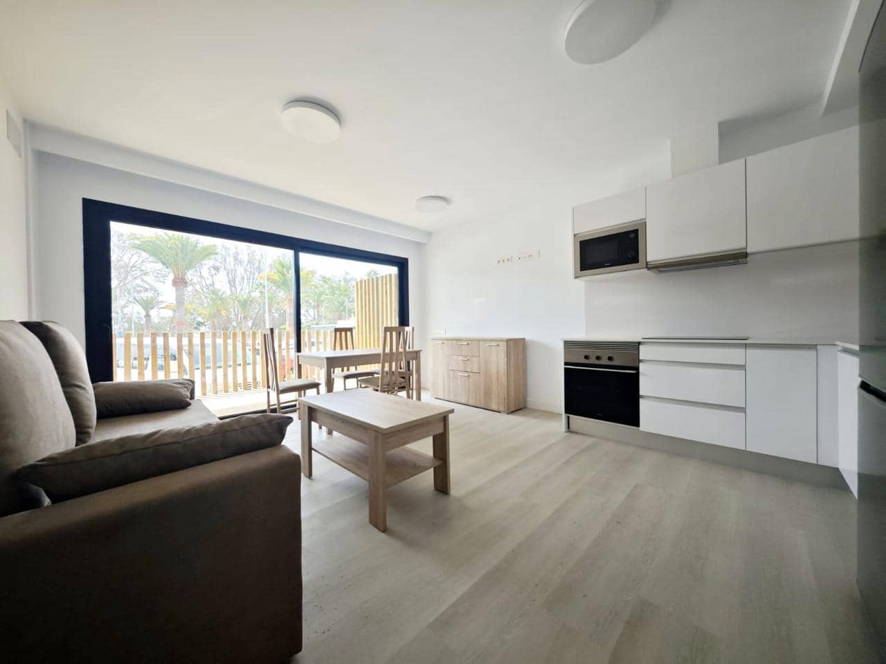 2 soveværelse Lejlighed til leje i Arguineguin med garage - € 1.500 (Ref: 9206102)