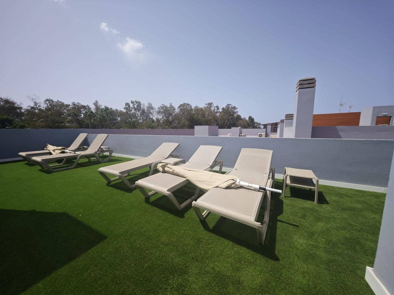 2 soveværelse Lejlighed til leje i Arguineguin med garage - € 1.500 (Ref: 9206102)