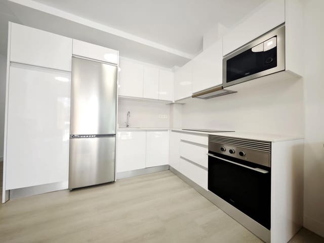 2 bedroom Flat for rent in Arguineguín, Mogán with garage - € 1,500 (Ref: 9206103)