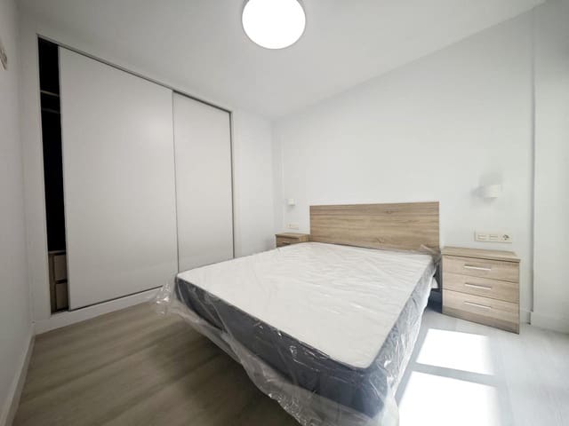 2 bedroom Flat for rent in Arguineguín, Mogán with garage - € 1,500 (Ref: 9206103)