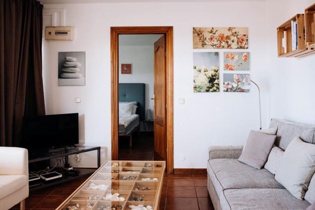 1 makuuhuone Asunto vuokrattavana paikassa San Agustín, San Bartolomé de Tirajana mukana uima-altaan - 1 500 € (Ref: 9219501)