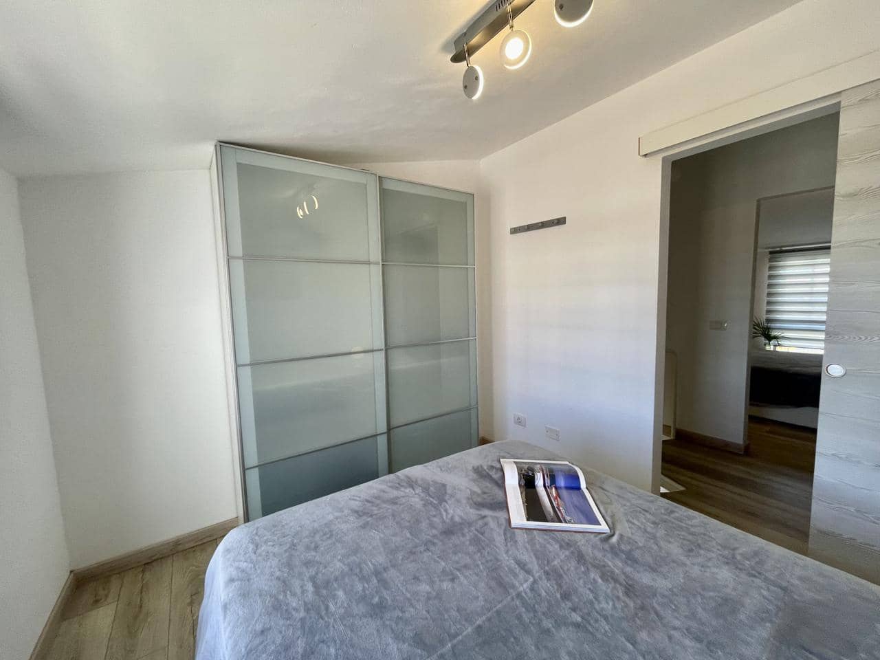 2 makuuhuone Asunto vuokrattavana paikassa Sonneland mukana uima-altaan 
autotalli - 1 290 € (Ref: 9238828)