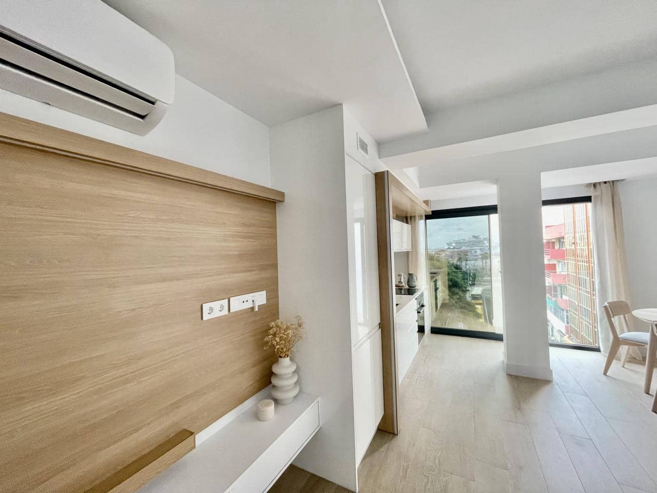 1 bedroom Flat for rent in Las Palmas de Gran Canaria - € 1,450 (Ref: 9289812)