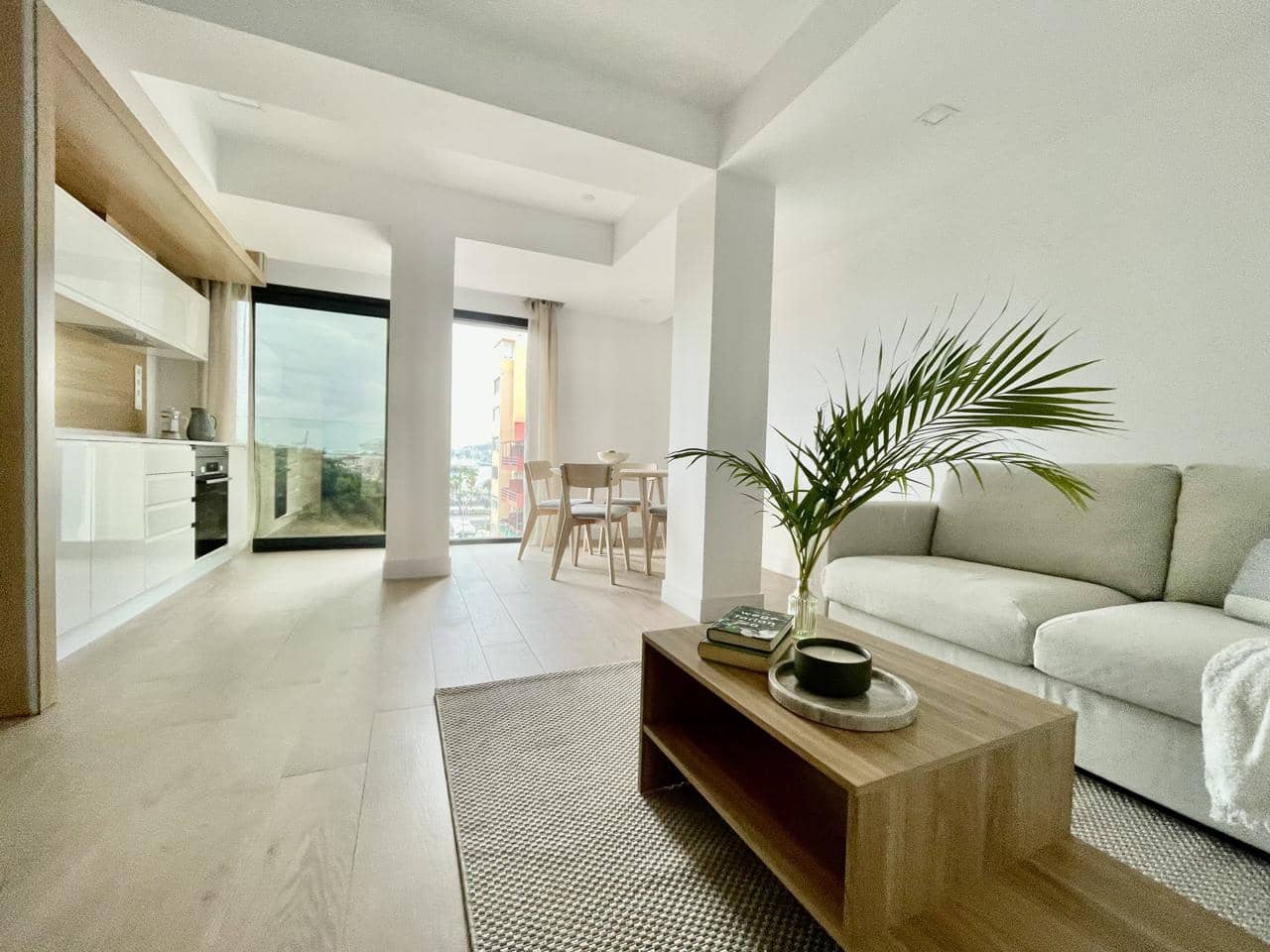 1 bedroom Flat for rent in Las Palmas de Gran Canaria - € 1,450 (Ref: 9289812)