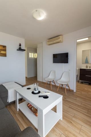 2 slaapkamer Flat te huur in San Agustín, San Bartolomé de Tirajana met zwembad garage - € 1.400 (Ref: 9296330)