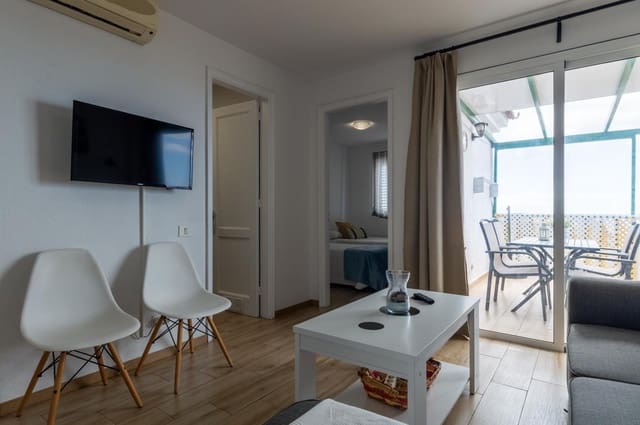 2 slaapkamer Flat te huur in San Agustín, San Bartolomé de Tirajana met zwembad garage - € 1.400 (Ref: 9296330)