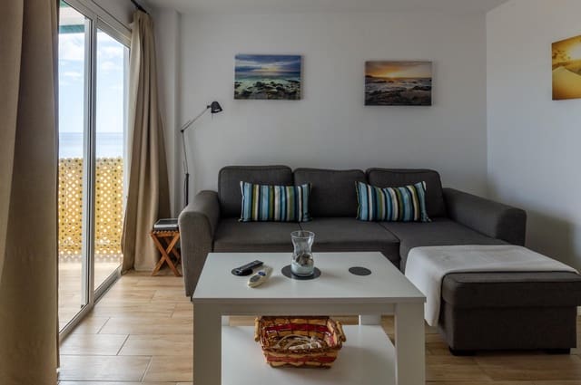 2 slaapkamer Flat te huur in San Agustín, San Bartolomé de Tirajana met zwembad garage - € 1.400 (Ref: 9296330)