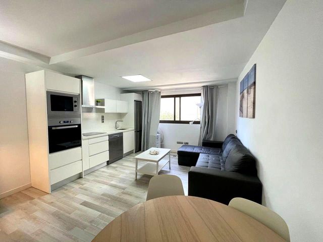 Lägenhet att hyra i Playa del Aguila, San Bartolomé de Tirajana med pool - 1 000 € (Ref: 9311942)