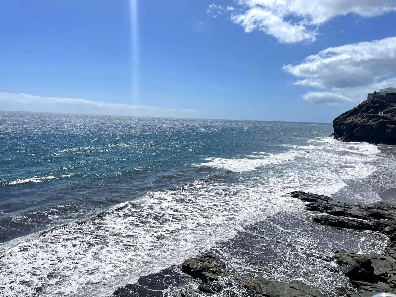 Lägenhet att hyra i Playa del Aguila med pool - 1 000 € (Ref: 9311942)