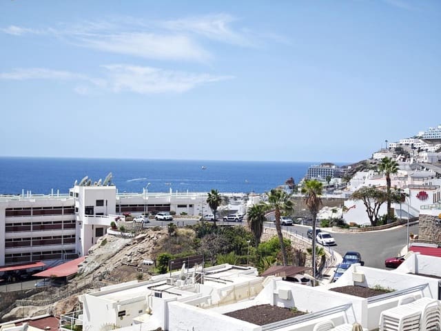 Flat for rent in Puerto Rico, Mogán with pool - € 1,200 (Ref: 9325246)