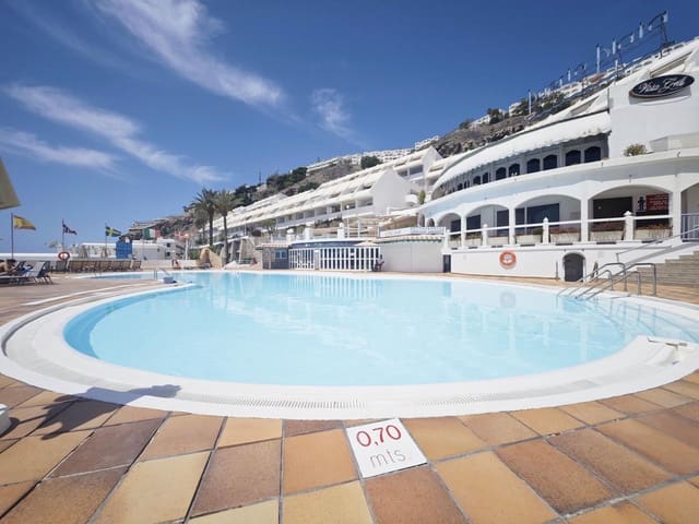 Flat for rent in Puerto Rico, Mogán with pool - € 1,200 (Ref: 9325246)