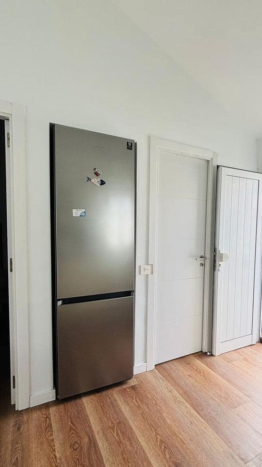 2 makuuhuone Bungalow vuokrattavana paikassa Playa del Ingles mukana uima-altaan - 1 900 € (Ref: 9325630)