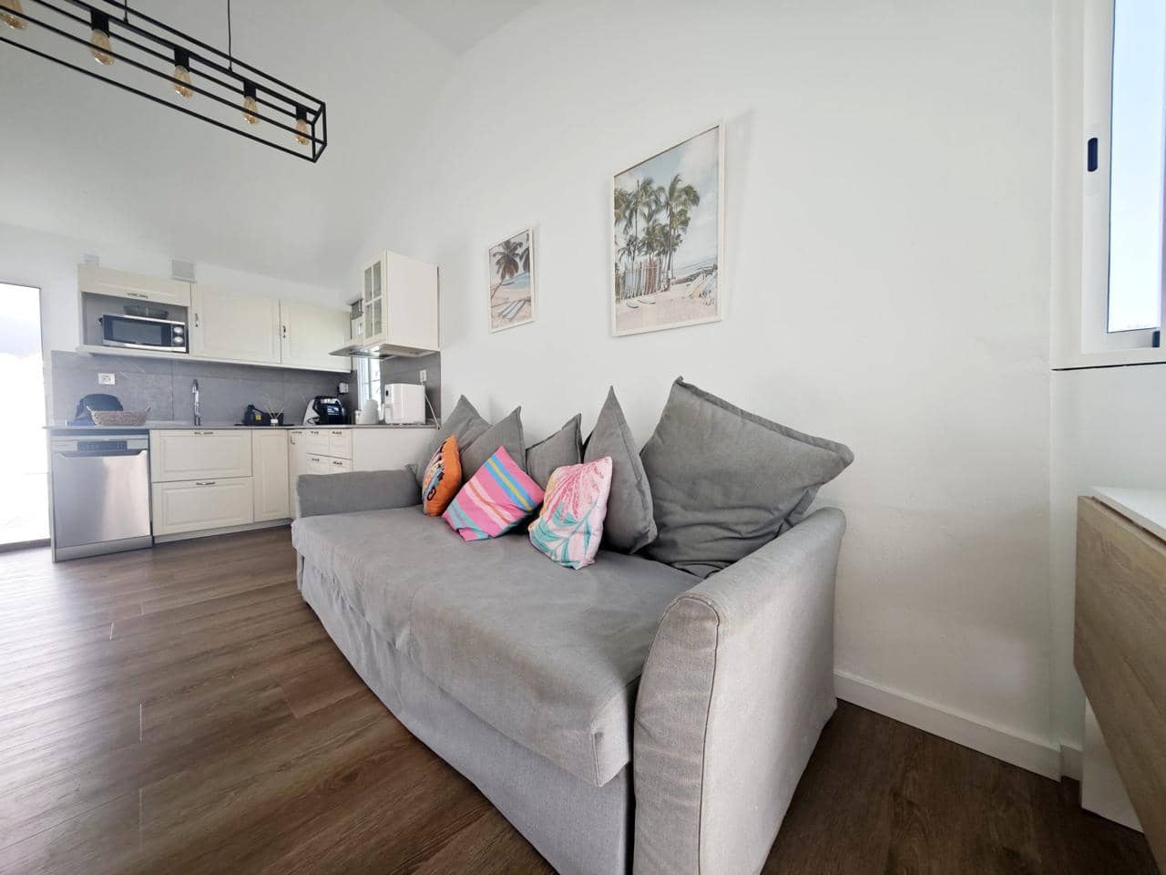 2 makuuhuone Bungalow vuokrattavana paikassa Playa del Ingles mukana uima-altaan - 1 900 € (Ref: 9325630)