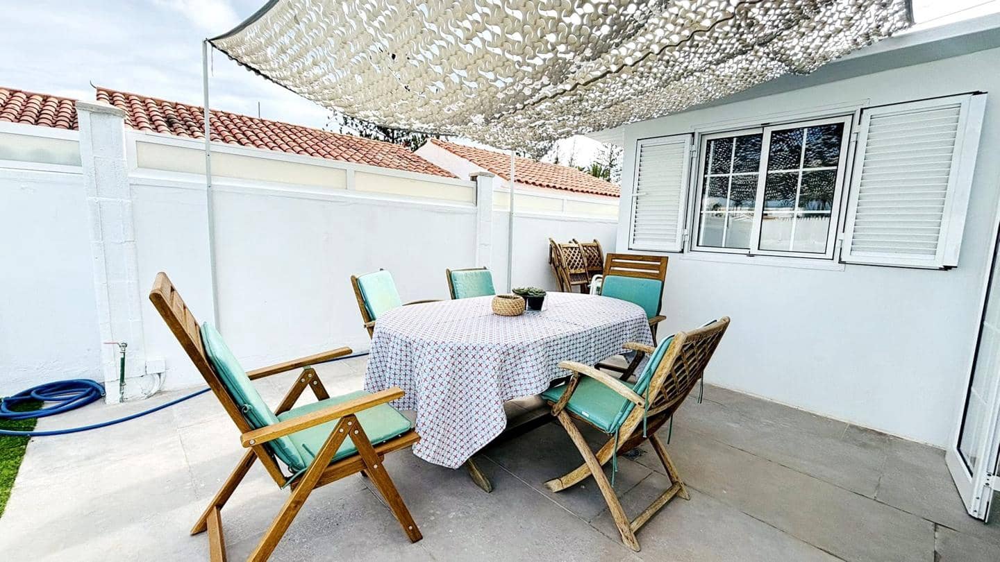 2 makuuhuone Bungalow vuokrattavana paikassa Playa del Ingles mukana uima-altaan - 1 900 € (Ref: 9325630)