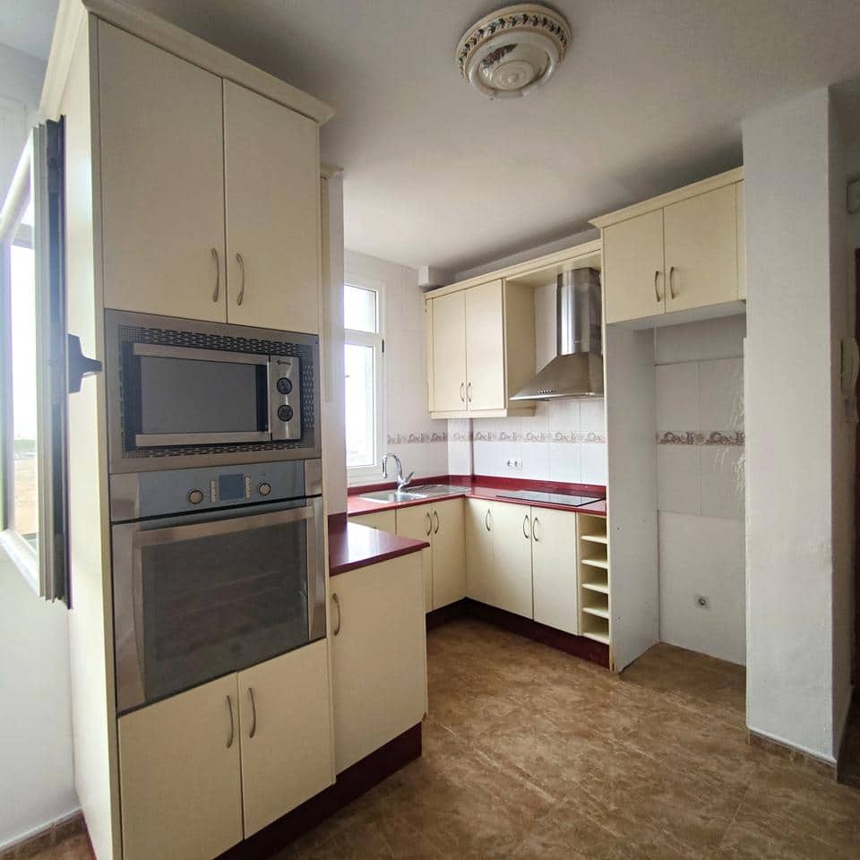 3 sovrum Lägenhet till salu i Vecindario med garage - 179 000 € (Ref: 9336926)