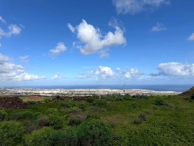 2 makuuhuone Maalaistalo myytävänä paikassa Telde - 220 000 € (Ref: 9339181)