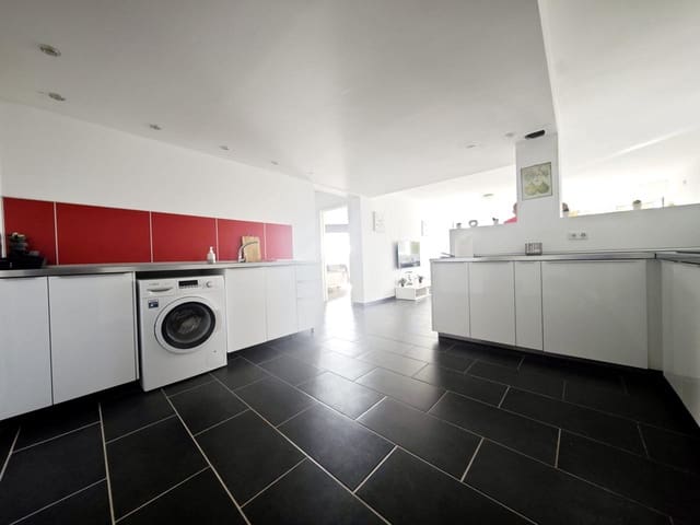 1 slaapkamer Flat te koop in San Agustín, San Bartolomé de Tirajana met zwembad - € 270.000 (Ref: 9348665)