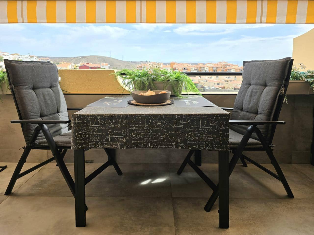 1 makuuhuone Asunto vuokrattavana paikassa Arguineguin mukana uima-altaan - 1 200 € (Ref: 9353939)