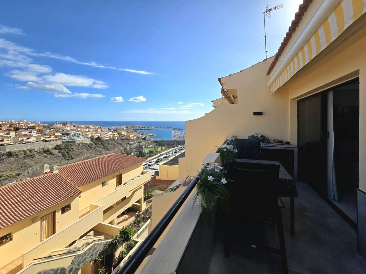 1 makuuhuone Asunto vuokrattavana paikassa Arguineguin mukana uima-altaan - 1 200 € (Ref: 9353939)