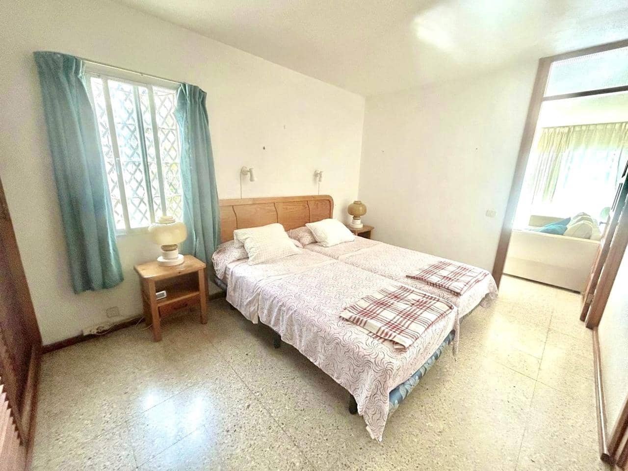 1 bedroom Flat for rent in Maspalomas with pool - € 1,300 (Ref: 9357863)