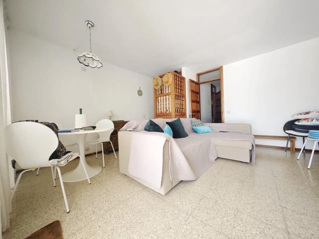 1 bedroom Flat for rent in Maspalomas, San Bartolomé de Tirajana with pool - € 1,300 (Ref: 9357863)