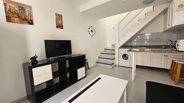 1 Zimmer Wohnung zu vermieten in Maspalomas, San Bartolomé de Tirajana mit Pool - 990 € (Ref: 9360775)