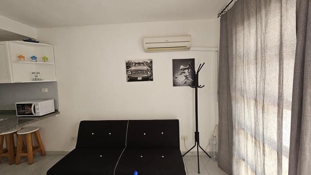 1 Zimmer Wohnung zu vermieten in Maspalomas, San Bartolomé de Tirajana mit Pool - 990 € (Ref: 9360775)