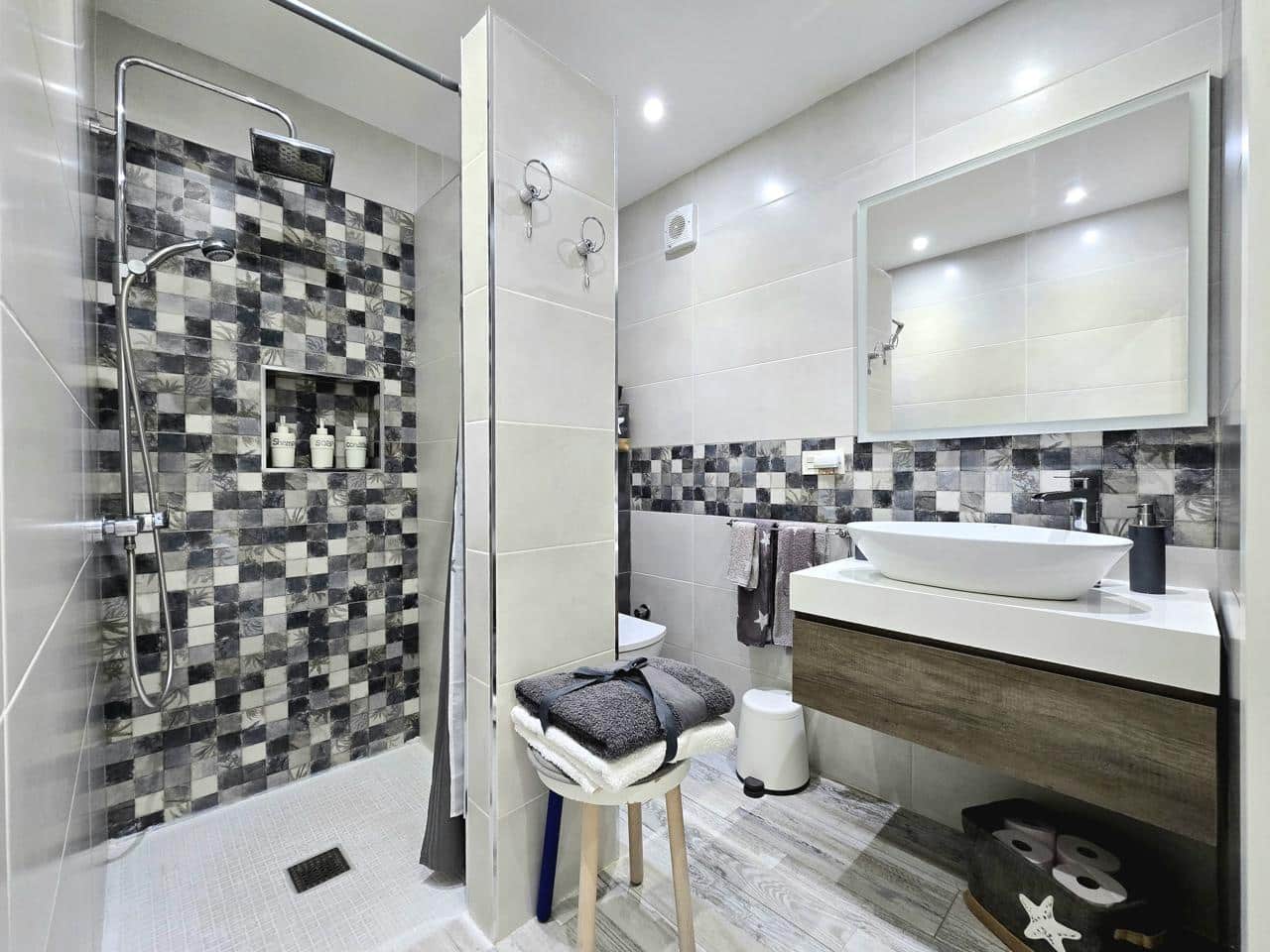 Appartement à louer à Arguineguin - 1 000 € (Ref: 9373932)