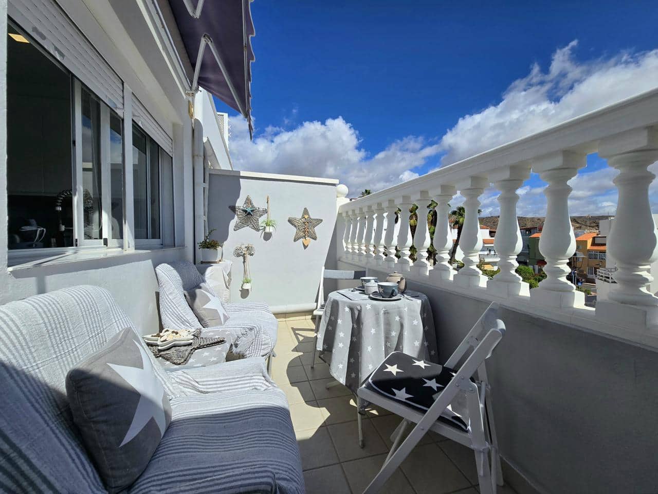 Appartement à louer à Arguineguin - 1 000 € (Ref: 9373932)