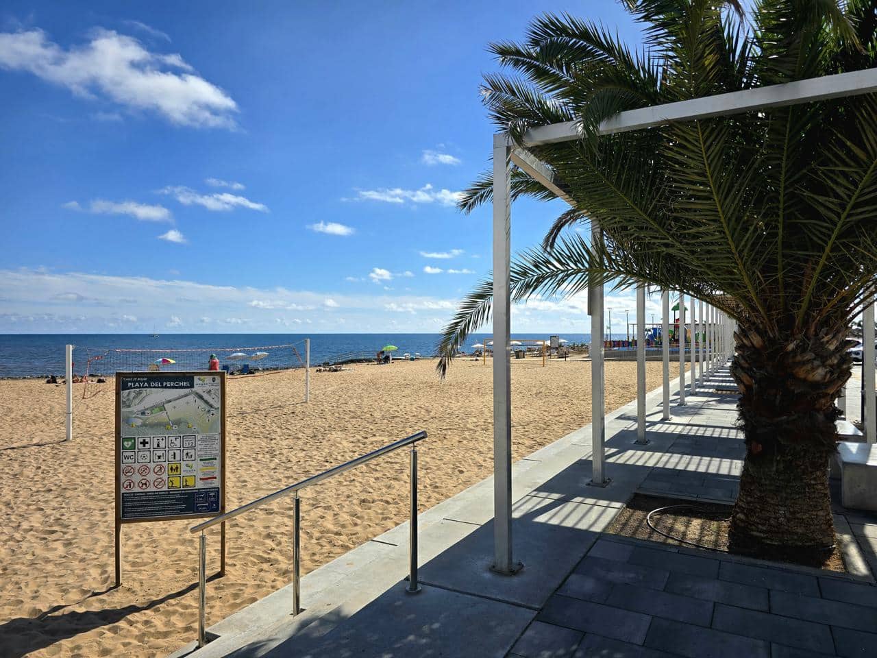 Appartement à louer à Arguineguin - 1 000 € (Ref: 9373932)