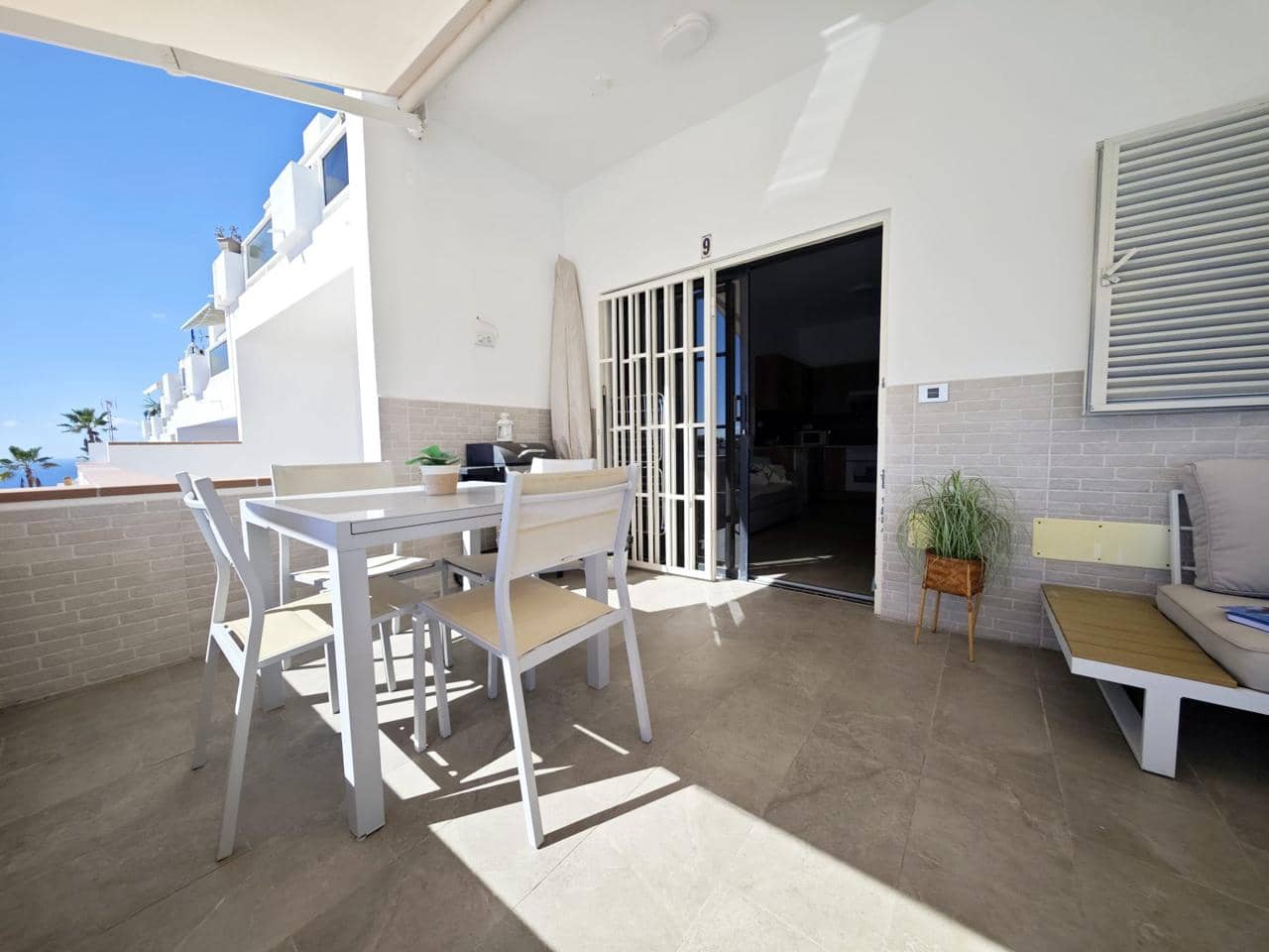 1 soverom Leilighet til leie i Puerto Rico med svømmebasseng - € 1 200 (Ref: 9380065)