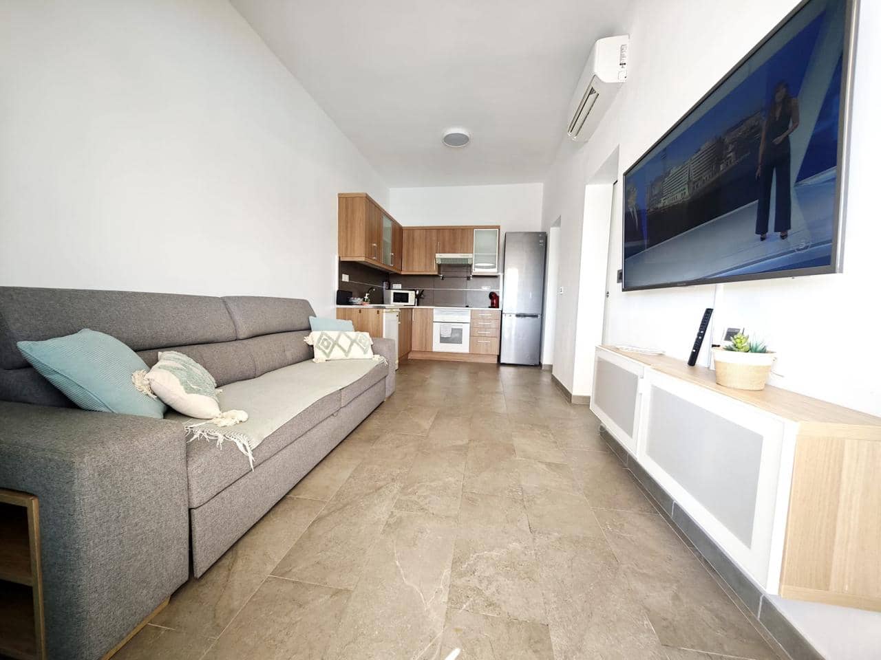 1 soverom Leilighet til leie i Puerto Rico med svømmebasseng - € 1 200 (Ref: 9380065)