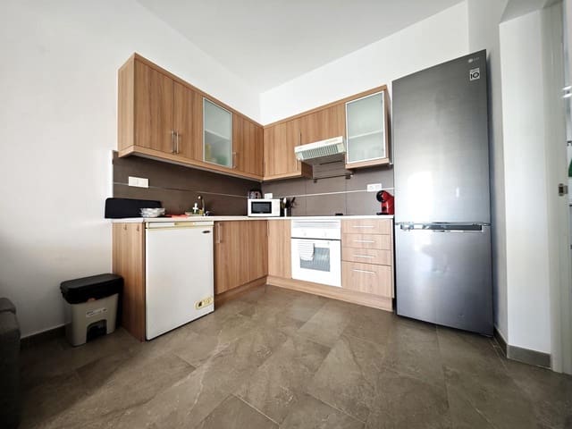 1 slaapkamer Flat te huur in Puerto Rico, Mogán met zwembad - € 1.200 (Ref: 9380065)