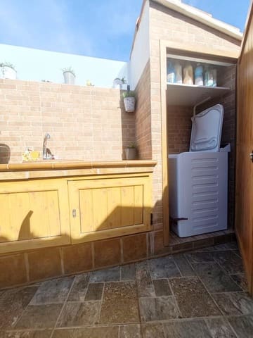 1 sypialnia Bungalow do wynajęcia w Maspalomas, San Bartolomé de Tirajana z basenem - 1 800 € (Ref: 9396831)