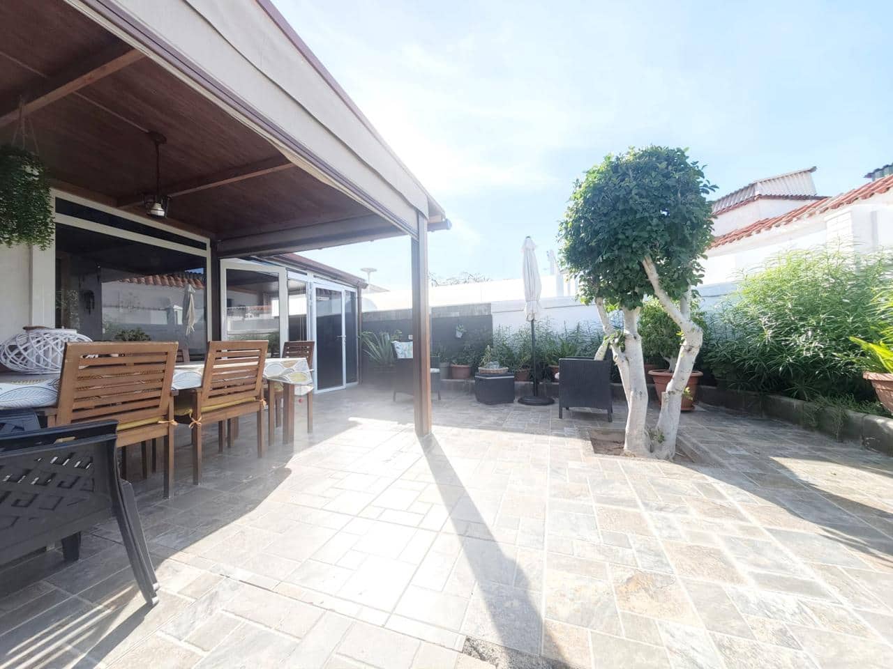 1 bedroom Bungalow for rent in Maspalomas with pool - € 1,800 (Ref: 9396831)